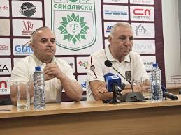 Христо Стоичков показа 