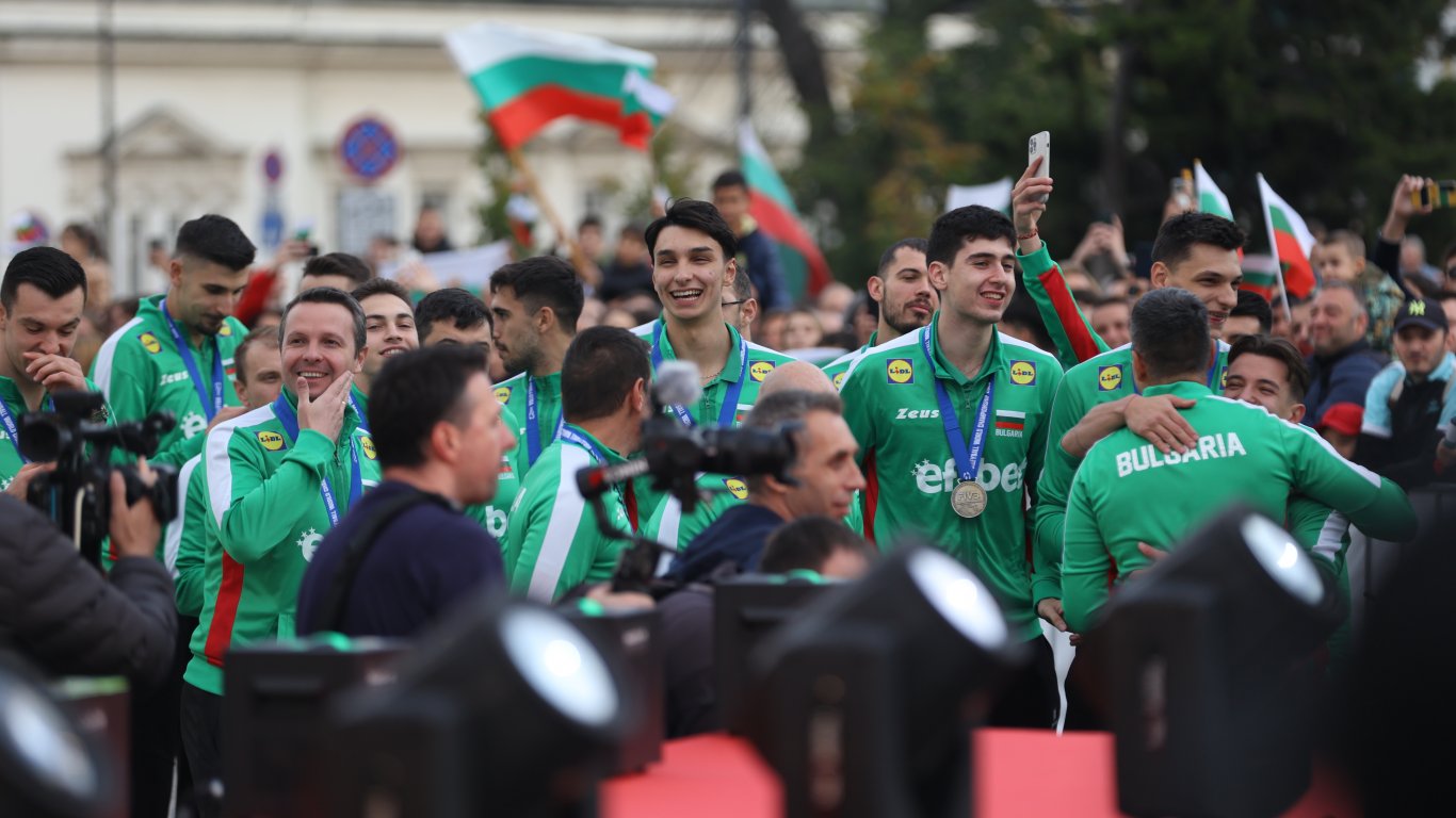  Потвърдено: Волейболните ни герои ще играят в София на Европейското догодина