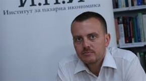  България може да завърши годината с над 3% ръст на БВП и 4-5% през 2022 г., ако ваксинацията напредне