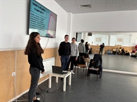 Сдружение „Млади, активни, креативни“ и Vivacom помагат на хората от десет села в община Карлово да бъдат медийно и дигитално грамотни