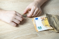  Какво питат децата за еврото – и как учителите отговарят