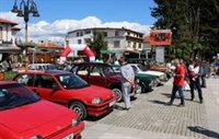  Слънчево време и Ретро парад на автомобили в Банско 