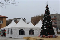  Коледен благотворителен базар откриха в Кнежа