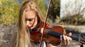 Цигуларката Зорница Иларионова с две награди от международен конкурс