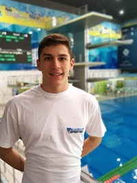 Талантът Димитър Исаев е 8-и по скокове във вода в Украйна