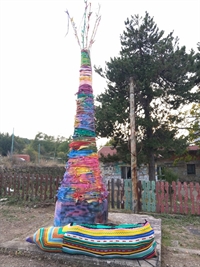 Паметник на Цветната нишка бе открит в кърджалийското село Дъждовница